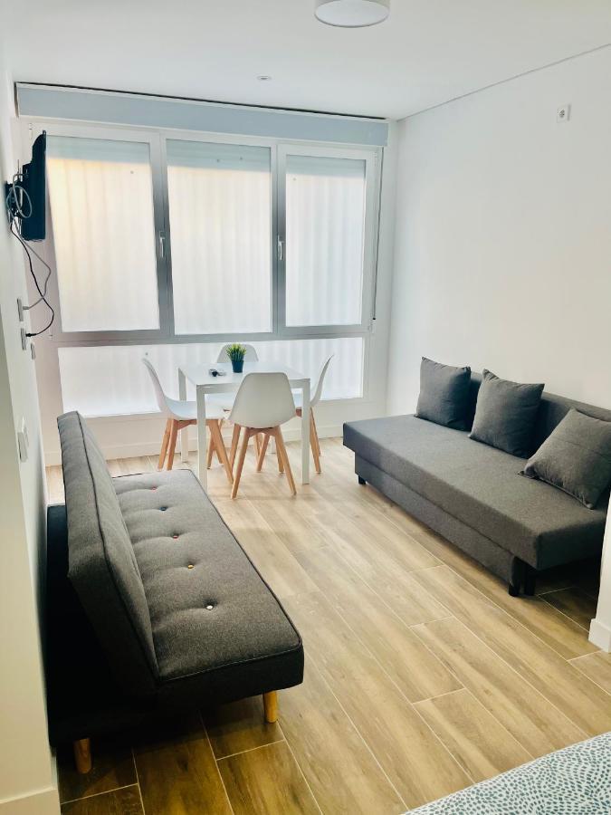 Bernabeu/ C.Universitaria Apartments مدريد المظهر الخارجي الصورة