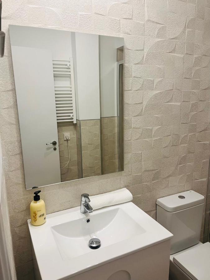 Bernabeu/ C.Universitaria Apartments مدريد المظهر الخارجي الصورة